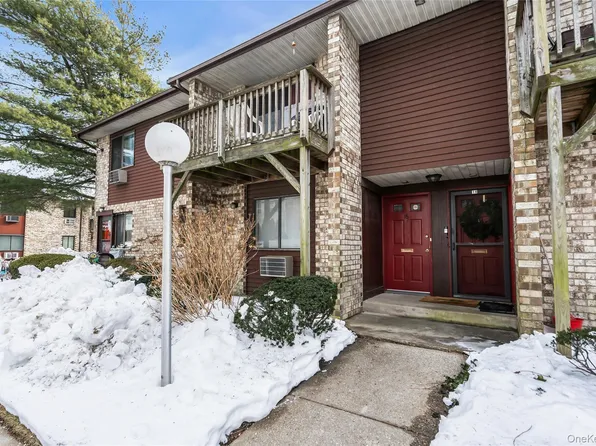 263 River Avenue #16AU, Patchogue, NY 11772