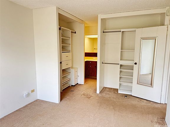 5th image of 1717 Mott Smith Dr APT 407