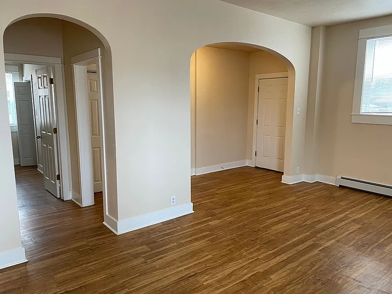 Johnstown Apartments (KC-KS-RB) — Photo 9