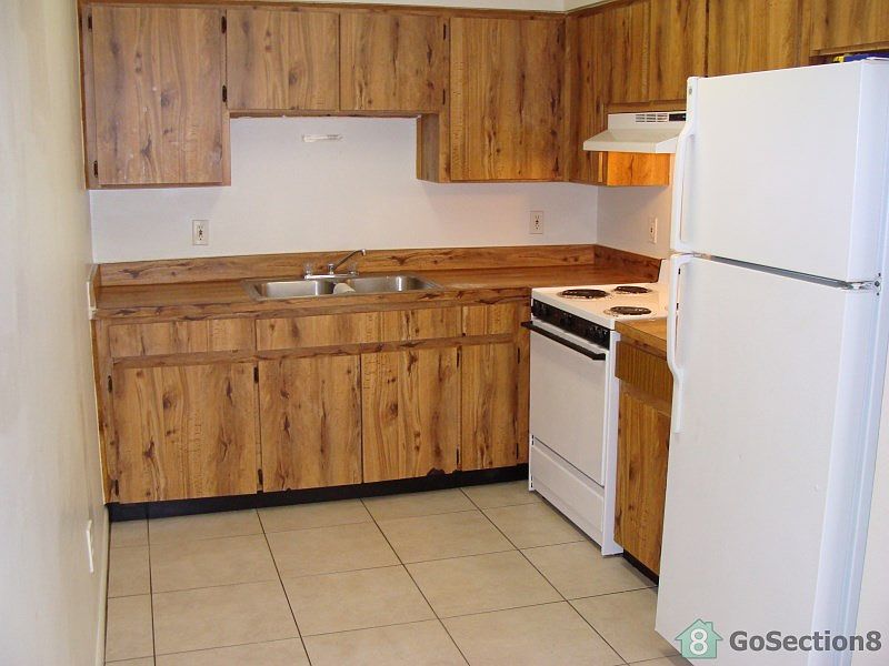 1st image of 14513 N 18th St APT 2