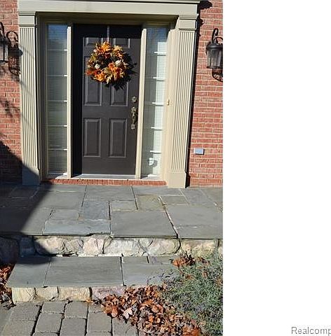 1st image of 5220 Creekmonte Dr