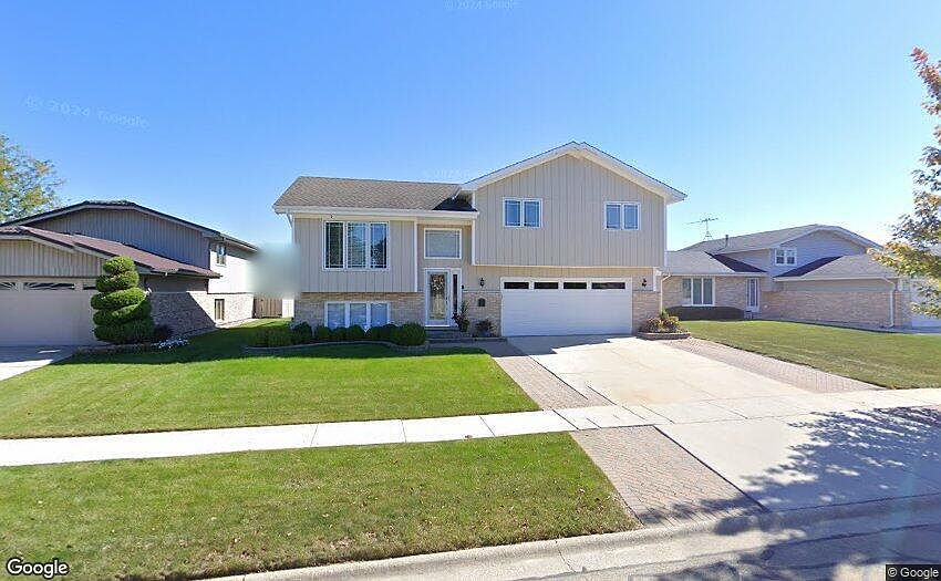 1st image of 629 Poplar Ave