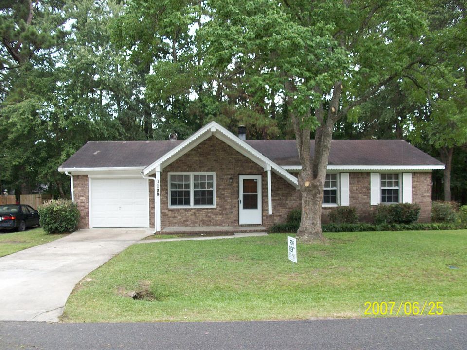 1129 Maryland Dr.