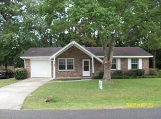 1129 Maryland Dr, Ladson, SC 29456
