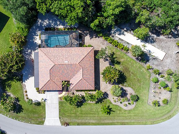3rd image of 1550 Bunting Ln