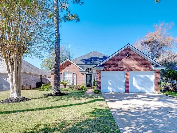 3rd image of 15958 Oak Mountain Dr