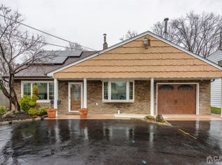 43 Hillcrest Ave, Edison, NJ 08817