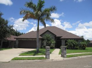 2214 Driftwood Dr, Mission, TX 78572