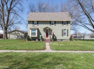 10 Lincoln St SE, Bondurant, IA 50035