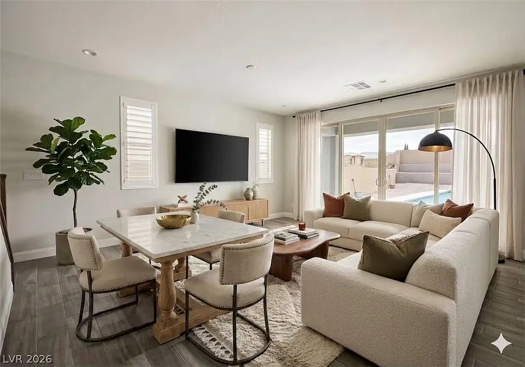 3 bed, 2.5 bath, 1592 sqft, $3,500 — Photo 3
