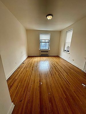 3rd image of 85-10 Elmhurst Ave #4F