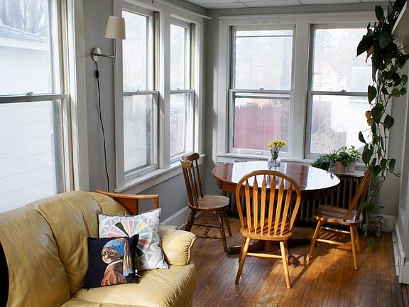 5th image of 2644 Taylor St NE #2644