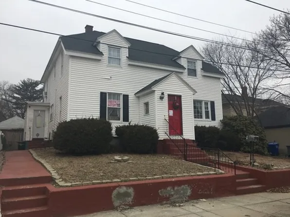7 Dana St, Lawrence, MA 01843