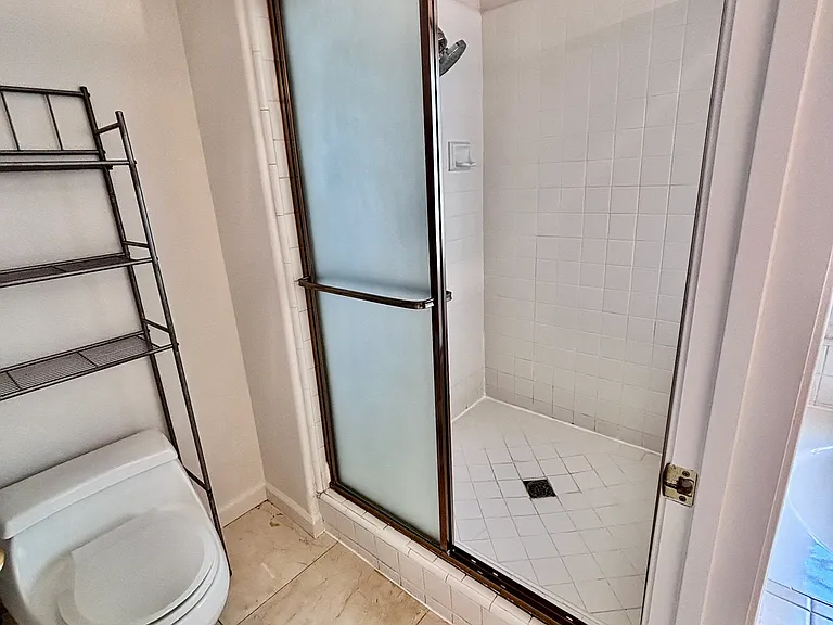 43991 Beretta Dr — Photo 33