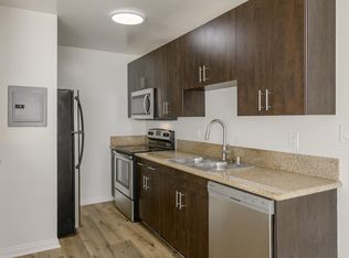 1847 1/2 Winona Blvd #108, Los Angeles, CA 90027
