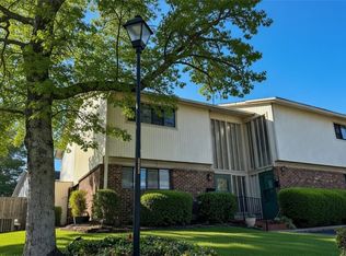 17 Briargate Pl, Greenville, SC 29615