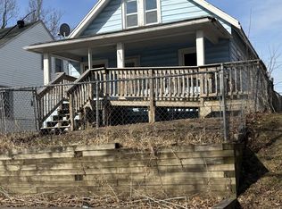 3555 Thomas Ave N, Minneapolis, MN 55412