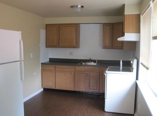 48 State St #48B, Glassboro, NJ 08028