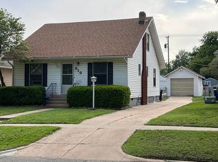 519 Old Main St, Newton, KS 67114