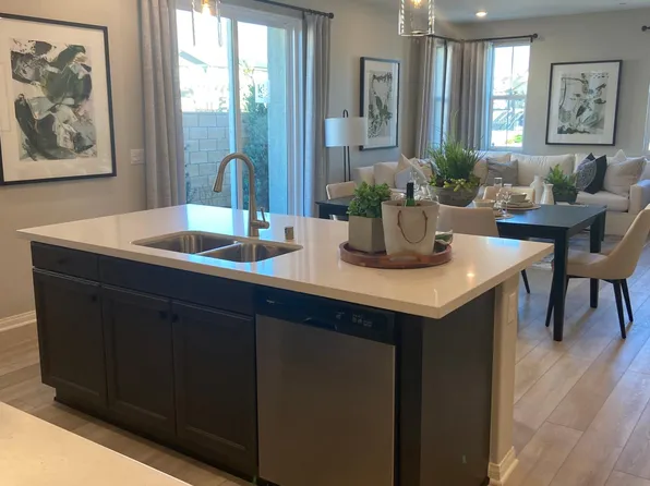 1703 Almond Tree Pl, Upland, CA 91784