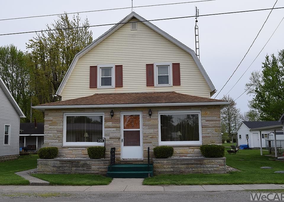 1st image of 208 W South St