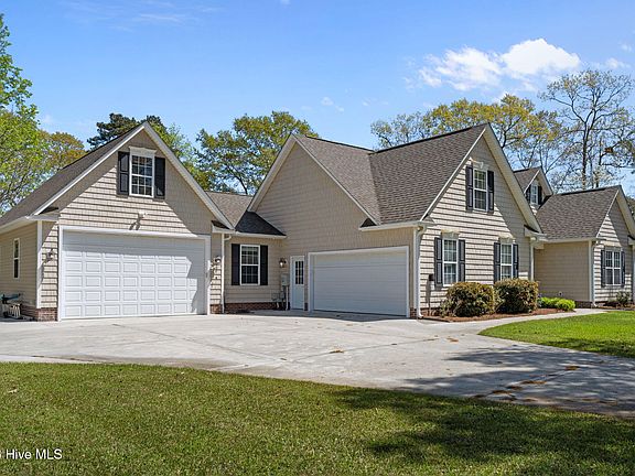 2nd image of 229 Doral Drive