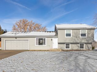 431 Woodhollow Ln, Bartlett, IL 60103