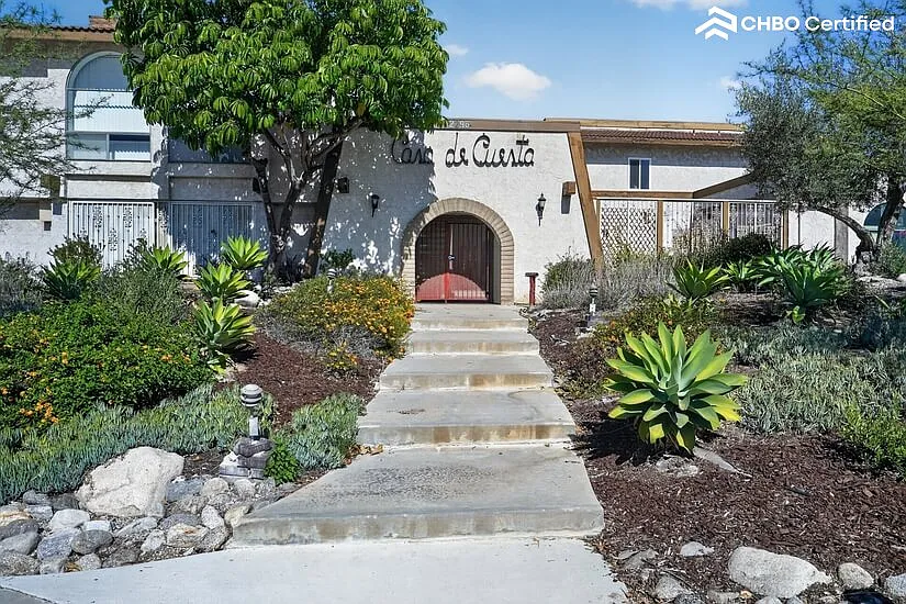 2296 Gaviota Ave #14