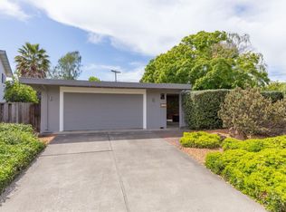 193 Thompson Sq, Mountain View, CA 94043