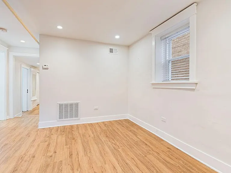 3036 N Davlin Ct #G — Photo 17