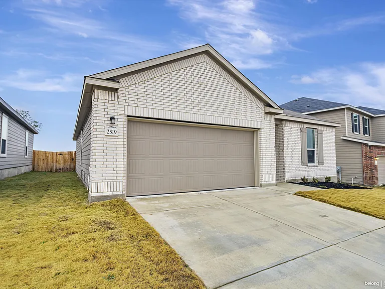 2519 Chronos Dr — Photo 5