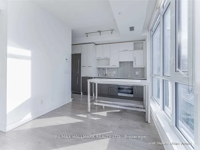 30 Nelson St #2107 — Photo 5
