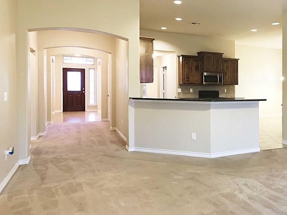 4th image of 6012 NW 160th St