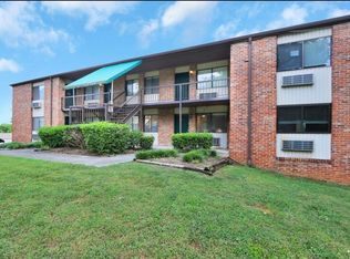 2733 Jersey Ave APT B202, Knoxville, TN 37919