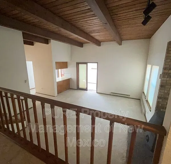 727 Cedar Hill Ln NE #8 — Photo 5