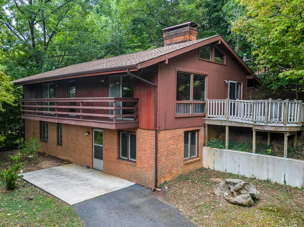 912 Shenandoah Rd, Lexington, VA 24450