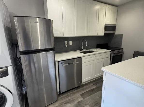 1429 N Hollywood St Floor 2, Philadelphia, PA 19121