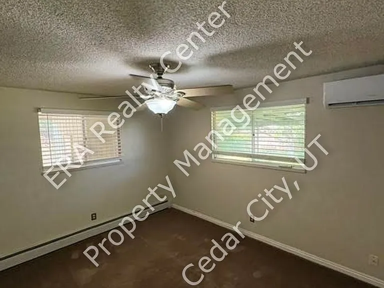 282 S Dewey Ave #A — Photo 11