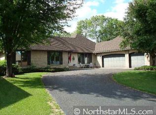 4608 Edinbrook Ter, Minneapolis, MN 55443