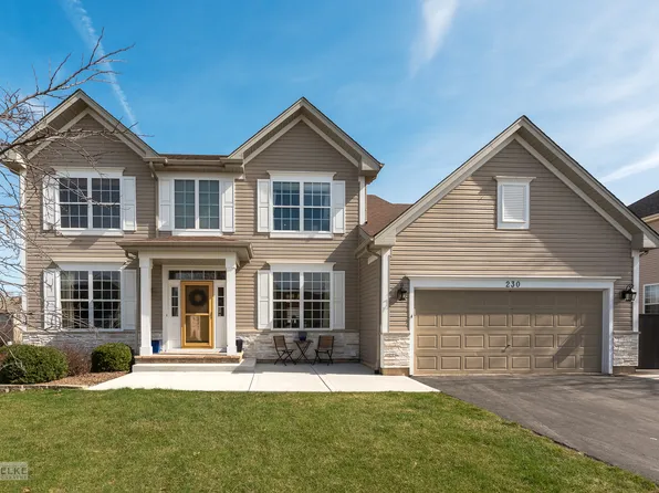 230 Caledonian Ave, Sugar Grove, IL 60554