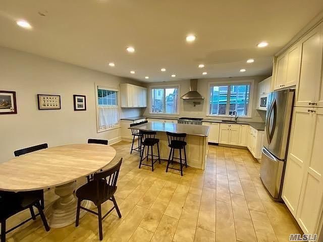 1st image of 13416 Cronston Ave
