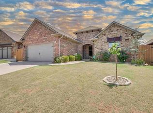 928 NW 191st St, Edmond, OK 73012
