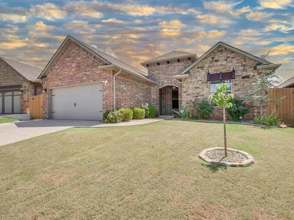 928 NW 191st St, Edmond, OK 73012