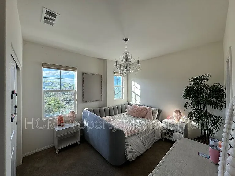 33 Maduro St — Photo 25