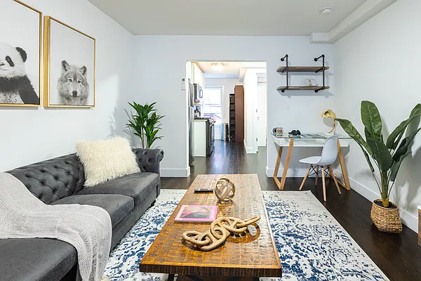 Rented by Finest Furnished LLC | media 29