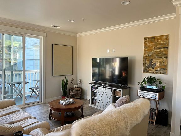 2nd image of 399 Foothill Blvd #201