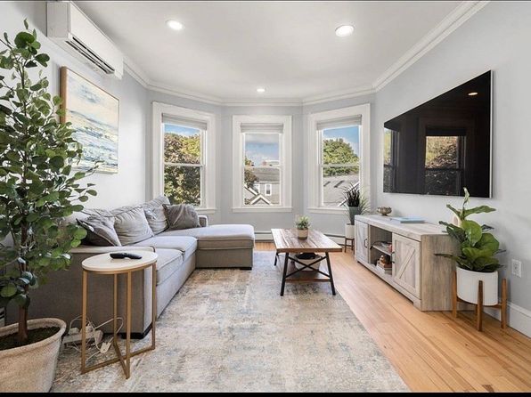 118 Franklin St #3