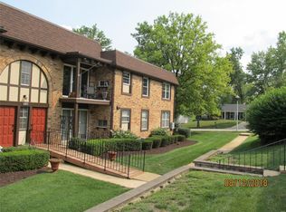 11872 Cresta Verde Dr APT F, Saint Louis, MO