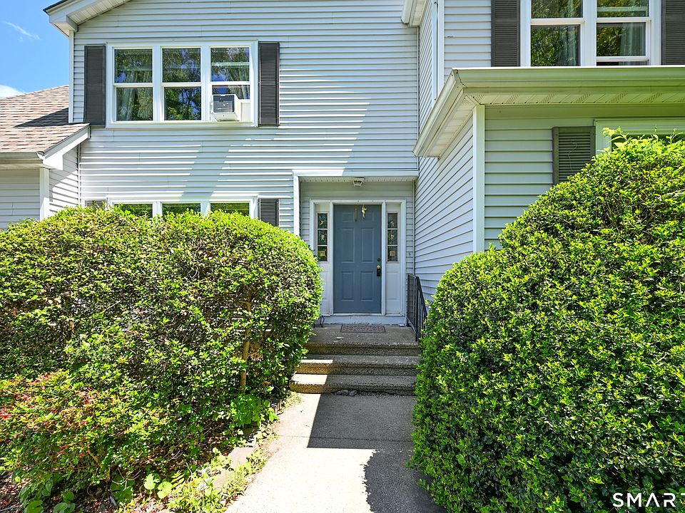 1st image of 6 Warren Drive #6