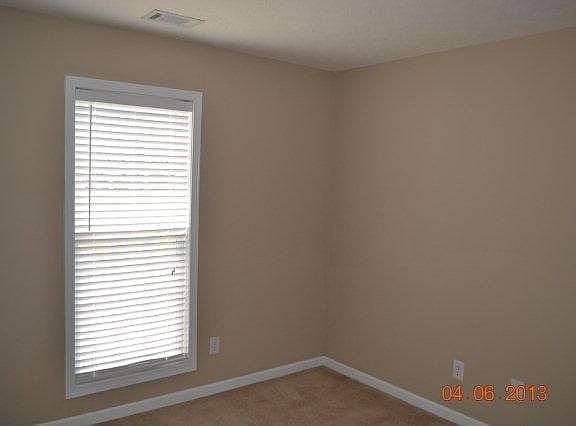 5th image of 2810 Gatewood Dr